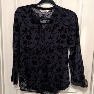 Blue/black Floral Button Down